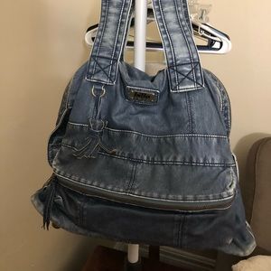 Adorable bag, faux leather that looks like denim